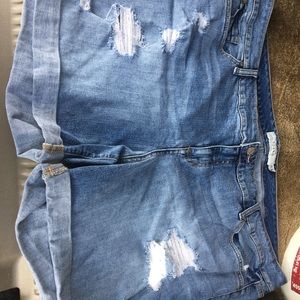Torrid jean shorts size 26